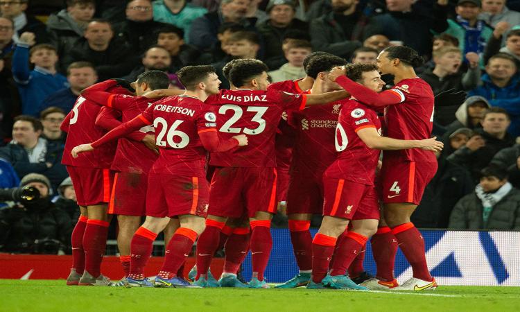 ليفربول يحل ضيفًا على كريستال بالاس اليوم فى البريميرليج