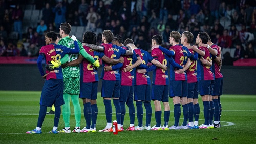 برشلونة يستضيف ريال سوسيداد اليوم وعينه علي الصدارة